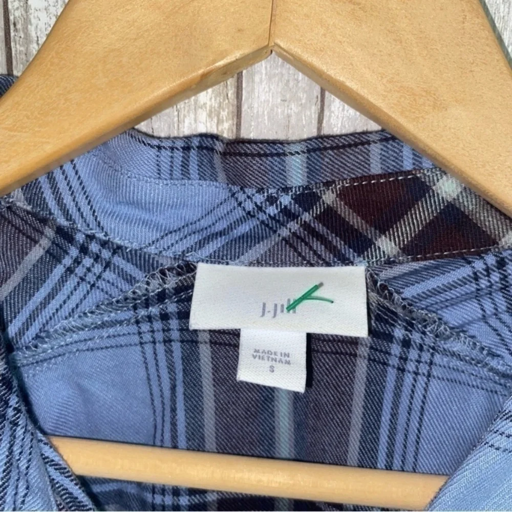 J. Jill Blue Plaid Button Down - Picture 5 of 6